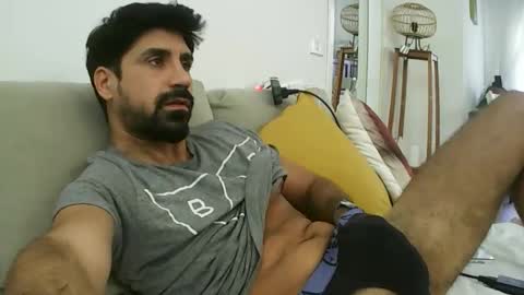 Snapshot of ilmangj90 chatting on 09/21/25, 08:05 ilmangj90 online show from 09/21/25, 08:05