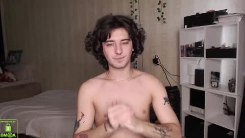 ilon online show from 10/28/25, 07:23