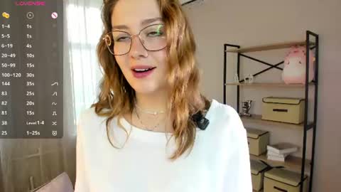 Ilona online show from 07/12/26, 06:59