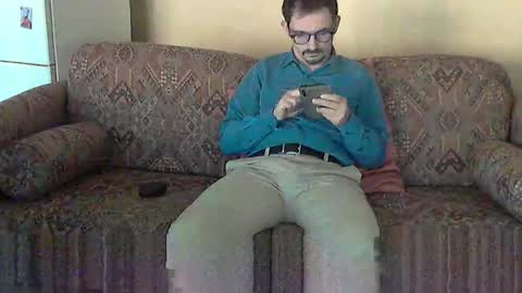 Snapshot of ilovecuteguy79 chatting on 05/28/26, 04:43 ilovecuteguy79 online show from 05/28/26, 04:43