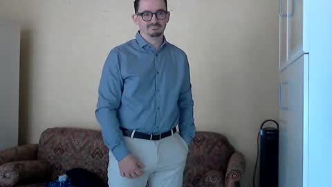 Snapshot of ilovecuteguy79 chatting on 06/04/26, 05:46 ilovecuteguy79 online show from 06/04/26, 05:46
