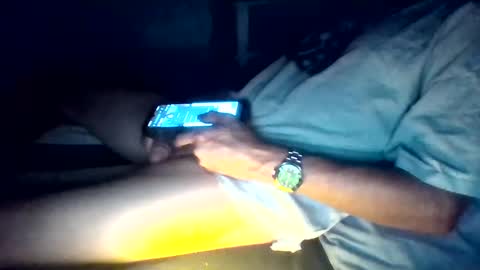 iloveitall86 online show from 02/19/25, 12:00