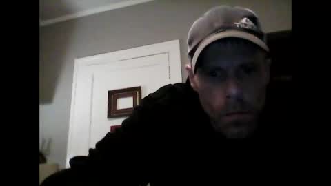 Ilovesquirterz1 online show from 01/19/25, 04:44