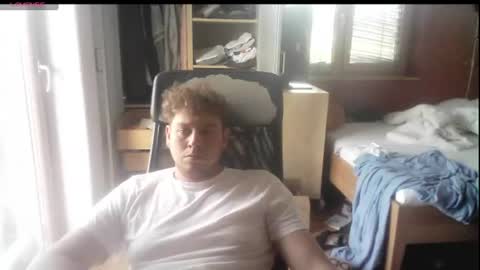 iloveyoutoo2000 online show from 07/05/26, 11:17