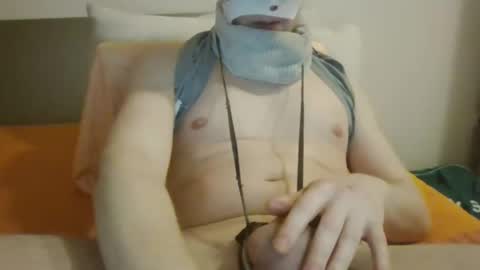 Snapshot of iluvhottenns chatting on 02/22/25, 07:01 iluvhottenns online show from 02/22/25, 07:01