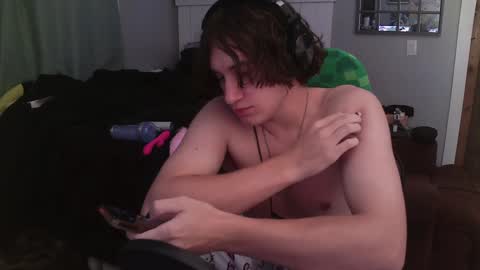 Snapshot of iluvurgirl chatting on 12/04/24, 01:58 luna online show from 12/04/24, 01:58