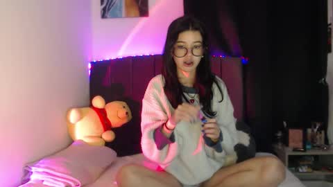 Ily Bea online show from 04/21/26, 05:03