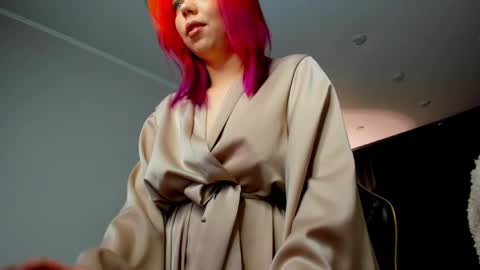 Roxy online show from 05/19/26, 07:42