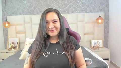 Alaya online show from 09/24/25, 03:54