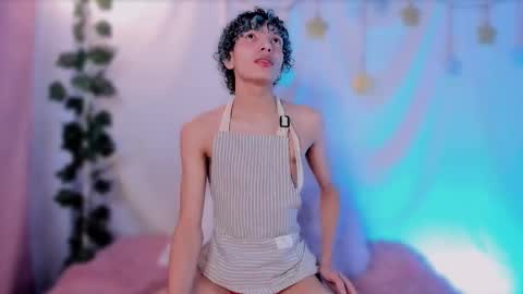 Alejo independent model   online show from 10/22/25, 02:01