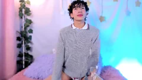 Alejo independent model   online show from 04/15/26, 02:18