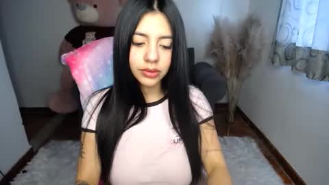 Alyn online show from 11/25/25, 09:15