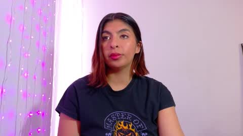 im_anna_ online show from 10/19/25, 08:09