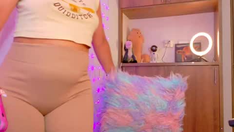 im_anna_ online show from 04/04/26, 03:09