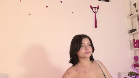 aurora online show from 09/19/25, 08:09