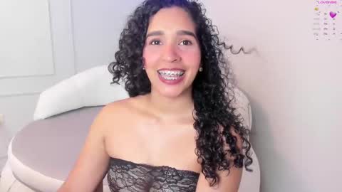 Belinda Mesa  online show from 09/23/25, 04:15