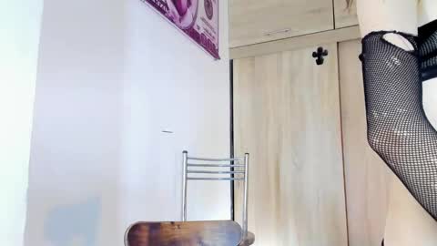 im_brittany_333 online show from 01/06/25, 08:14