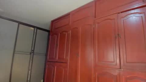 im_brittany_333 online show from 10/16/25, 06:47