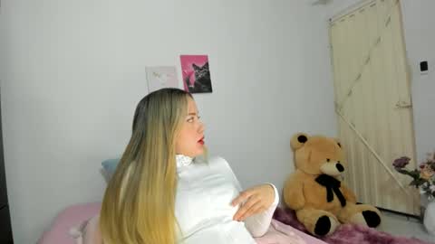Caro   online show from 06/06/26, 03:22