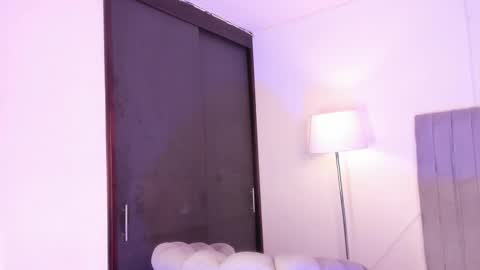 Snapshot of im_charless chatting on 02/12/26, 09:32 Charles online show from 02/12/26, 09:32