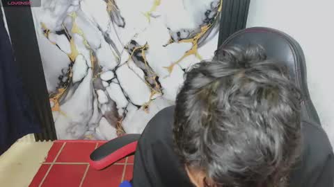 im_david01 online show from 01/08/26, 01:13