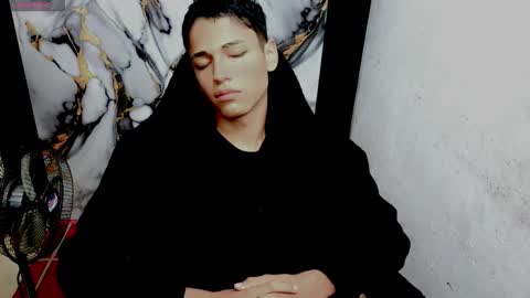 im_david01 online show from 02/17/26, 12:34