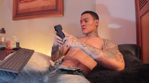 im_dominike online show from 02/13/25, 11:15