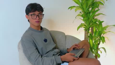 Erick online show from 05/13/26, 02:20