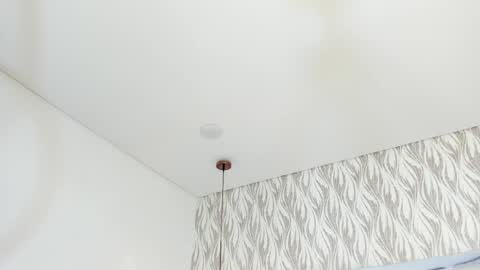 Snapshot of im_giselle_ chatting on 01/19/25, 10:39 Giselle online show from 01/19/25, 10:39