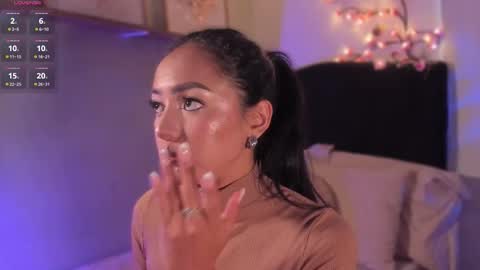 Isa online show from 11/21/25, 08:29