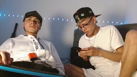 im_juanda online show from 03/12/25, 02:20