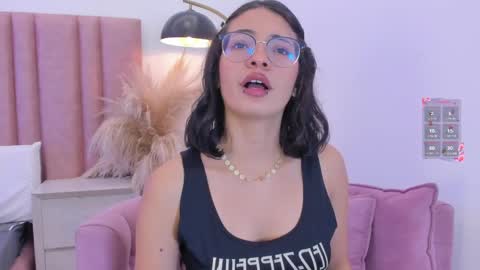 Lilyy  online show from 03/31/26, 01:00