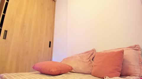 Snapshot of im_lunita chatting on 01/10/25, 12:06 Luna online show from 01/10/25, 12:06