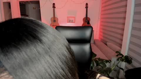 im_mariana online show from 10/02/25, 12:06