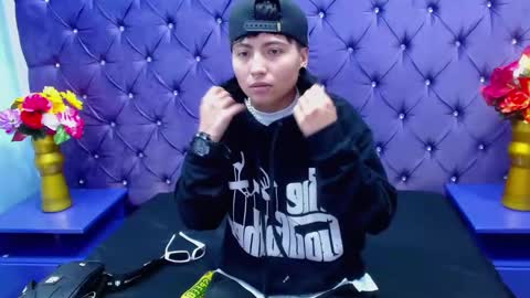 Snapshot of im_mathias chatting on 01/08/25, 03:08 mathias online show from 01/08/25, 03:08