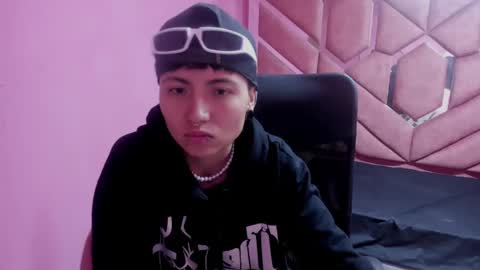 Snapshot of im_mathias chatting on 01/15/25, 05:19 mathias online show from 01/15/25, 05:19