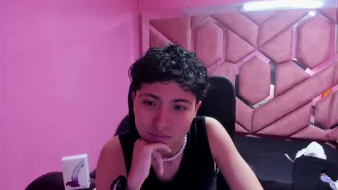 Snapshot of im_mathias chatting on 01/17/25, 05:53 mathias online show from 01/17/25, 05:53