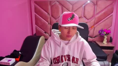 Snapshot of im_mathias chatting on 01/19/25, 06:31 mathias online show from 01/19/25, 06:31