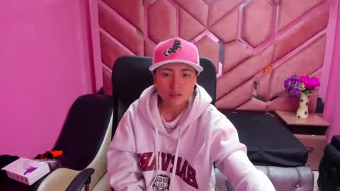 Snapshot of im_mathias chatting on 01/19/25, 09:33 mathias online show from 01/19/25, 09:33