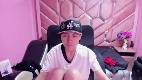 Snapshot of im_mathias chatting on 01/20/25, 05:15 mathias online show from 01/20/25, 05:15