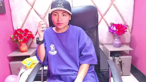 Snapshot of im_mathias chatting on 01/30/25, 06:03 mathias online show from 01/30/25, 06:03