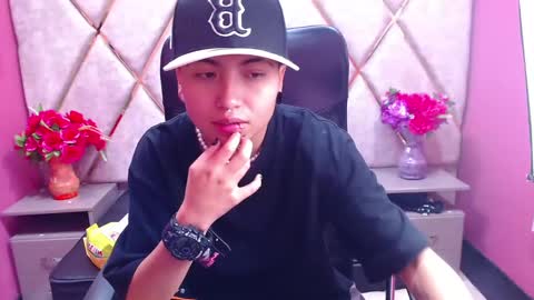 Snapshot of im_mathias chatting on 01/31/25, 09:05 mathias online show from 01/31/25, 09:05