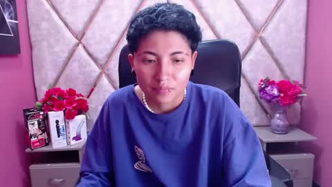 Snapshot of im_mathias chatting on 02/14/25, 06:45 mathias online show from 02/14/25, 06:45