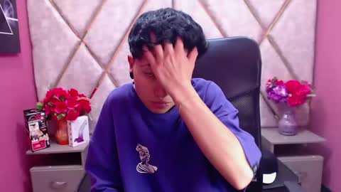 Snapshot of im_mathias chatting on 02/14/25, 09:56 mathias online show from 02/14/25, 09:56