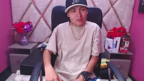 Snapshot of im_mathias chatting on 02/15/25, 02:47 mathias online show from 02/15/25, 02:47