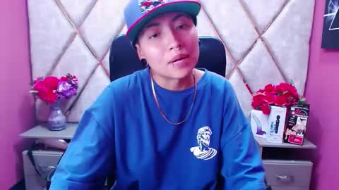 Snapshot of im_mathias chatting on 02/18/25, 02:05 mathias online show from 02/18/25, 02:05