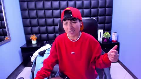 Snapshot of im_mathias chatting on 09/15/25, 08:20 mathias online show from 09/15/25, 08:20