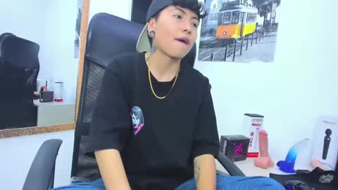 Snapshot of im_mathias chatting on 09/19/25, 09:26 mathias online show from 09/19/25, 09:26