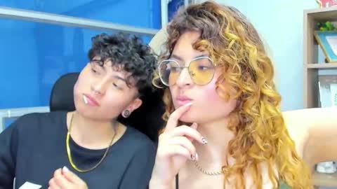 Snapshot of im_mathias chatting on 11/05/25, 02:44 mathias online show from 11/05/25, 02:44