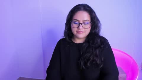 mei mei uwu online show from 09/24/25, 09:40